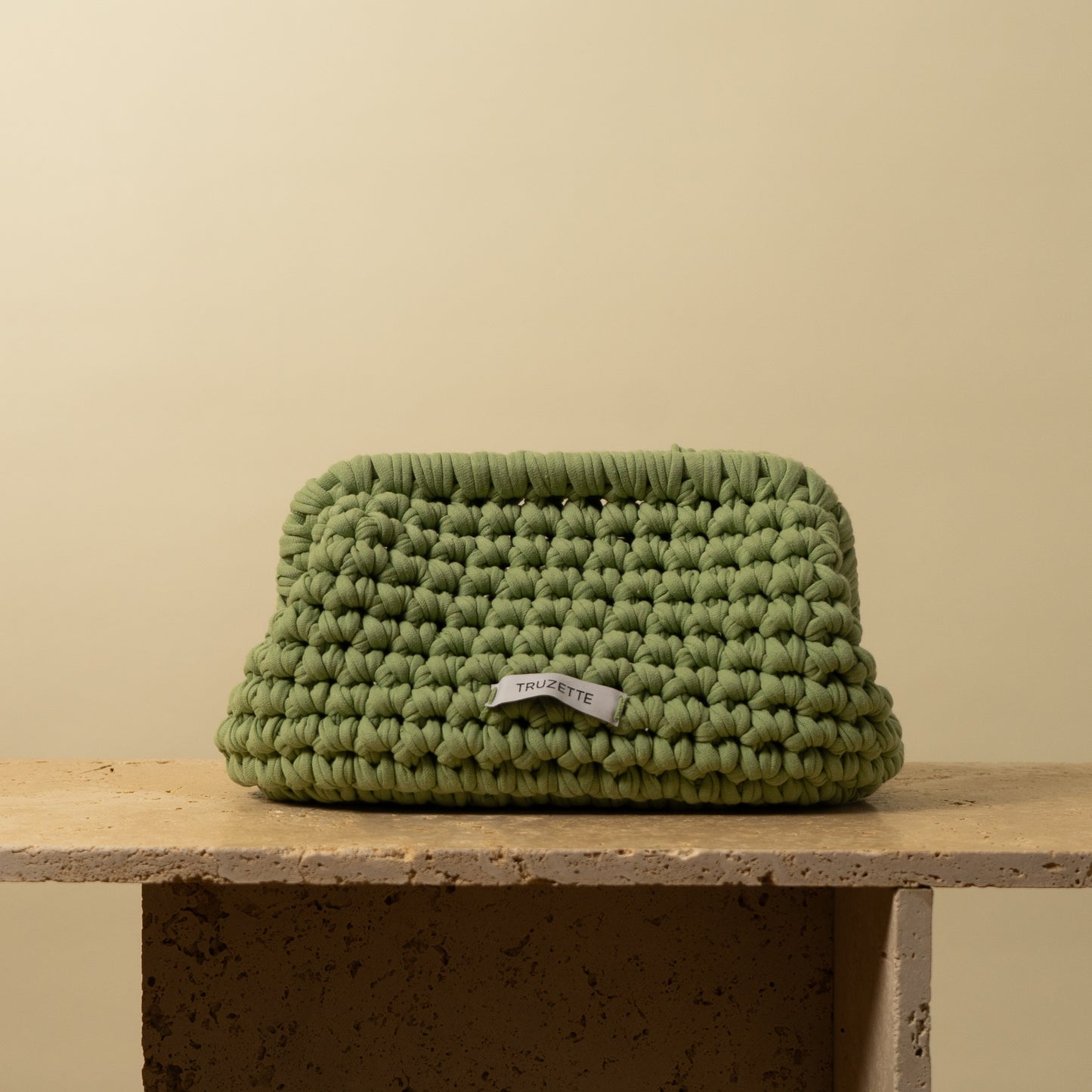 CLUTCH OLIVE GREEN