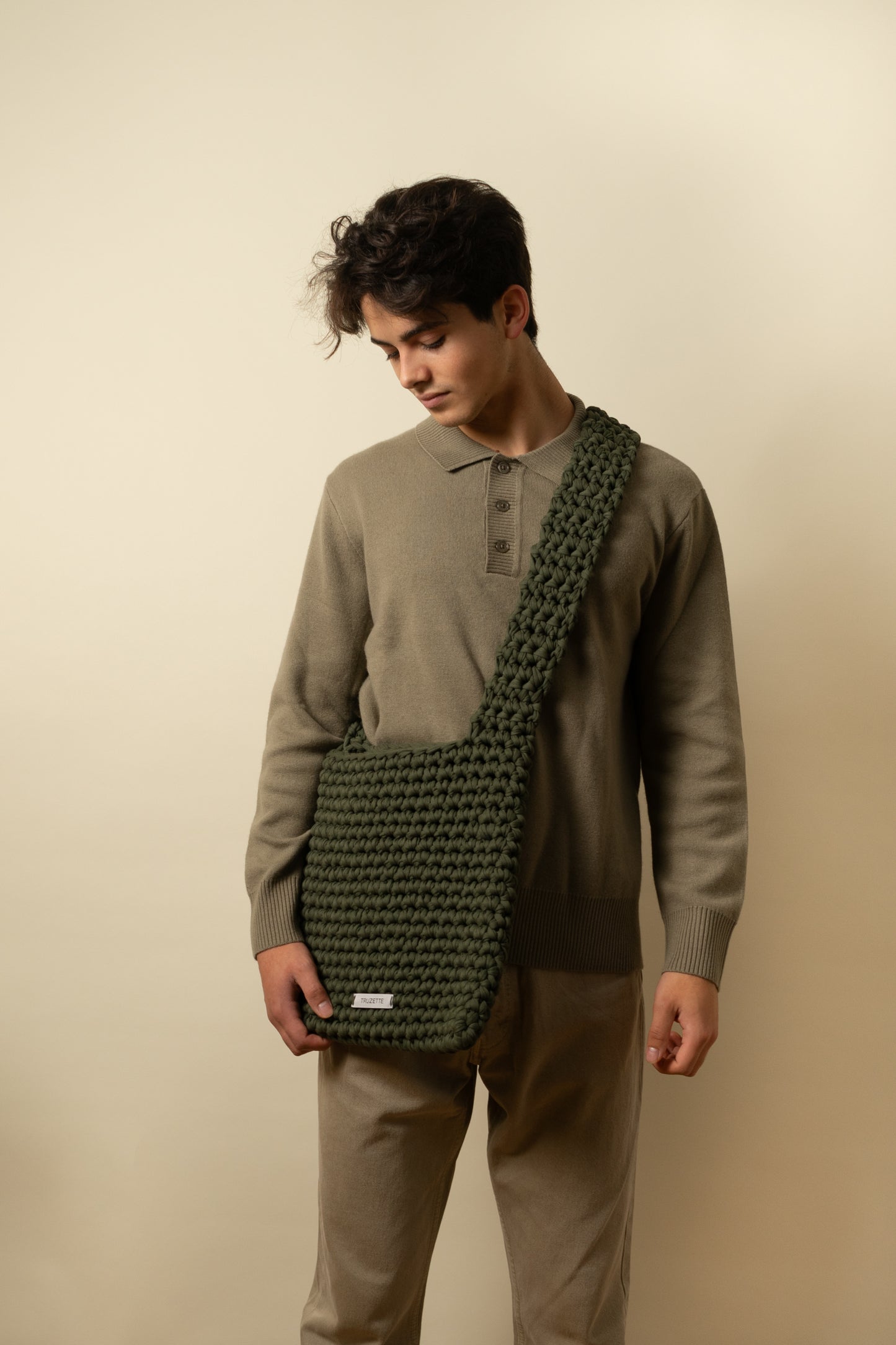 CROSSBODY KHAKI GROEN